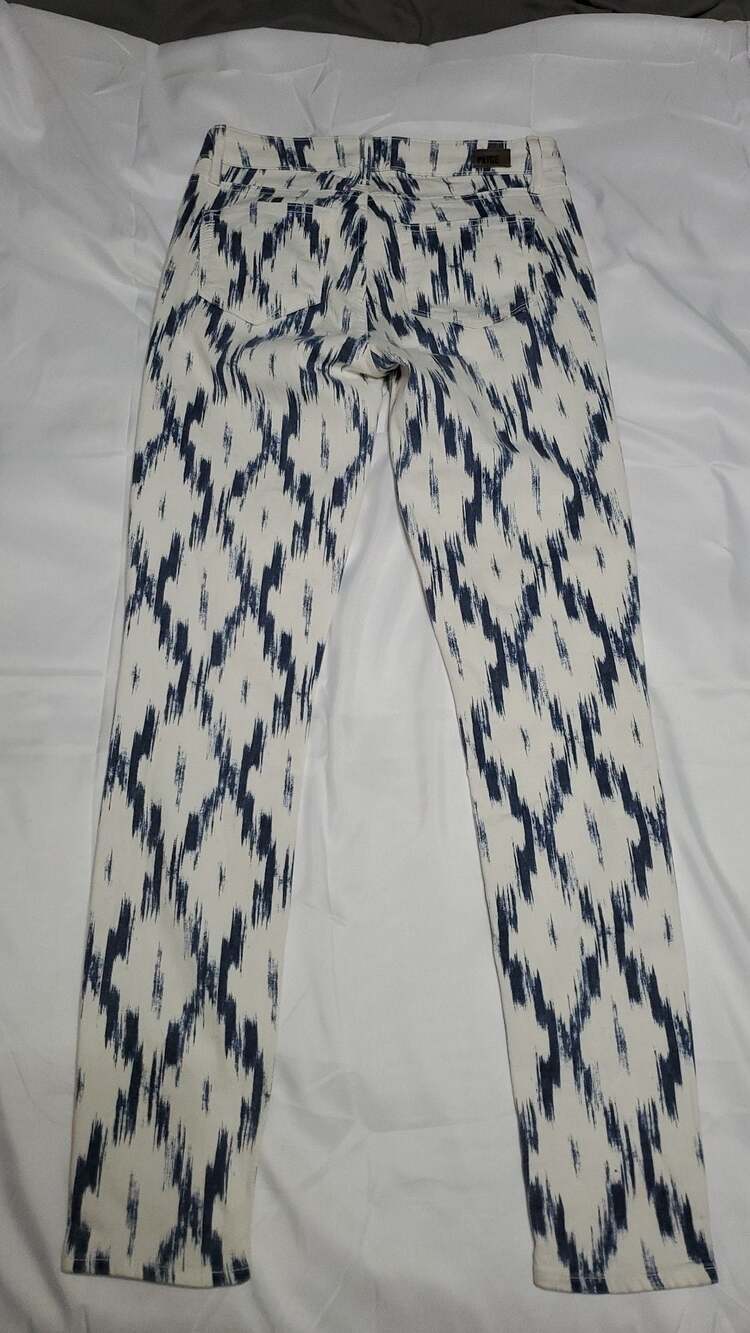 Paige Verdugo Ultra Skinny Jeans Blue White Ikat Print Size 28 - Picture 4 of 5